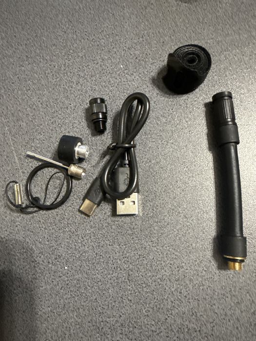 Elektroniczna Mini pompka rowerowa