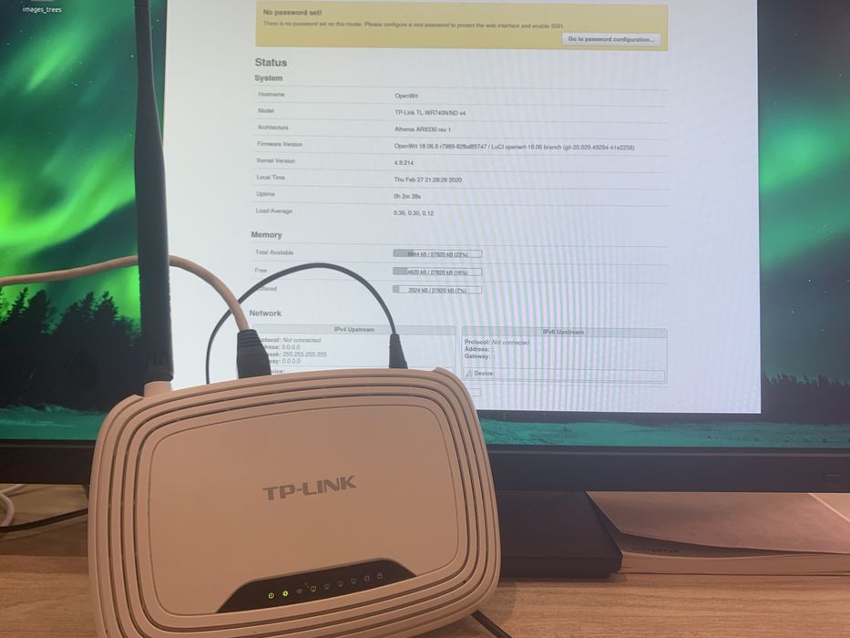 TP-Link TL-WR740N на прошивці OpenWrt