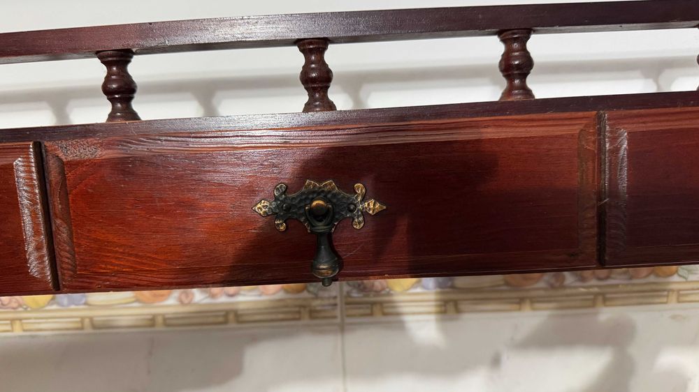 Estante decorativa de parede