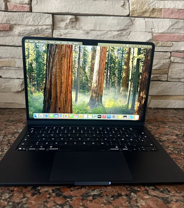 Macbook Air model 13ʼ6.  M4 32GB / 1TB 2025