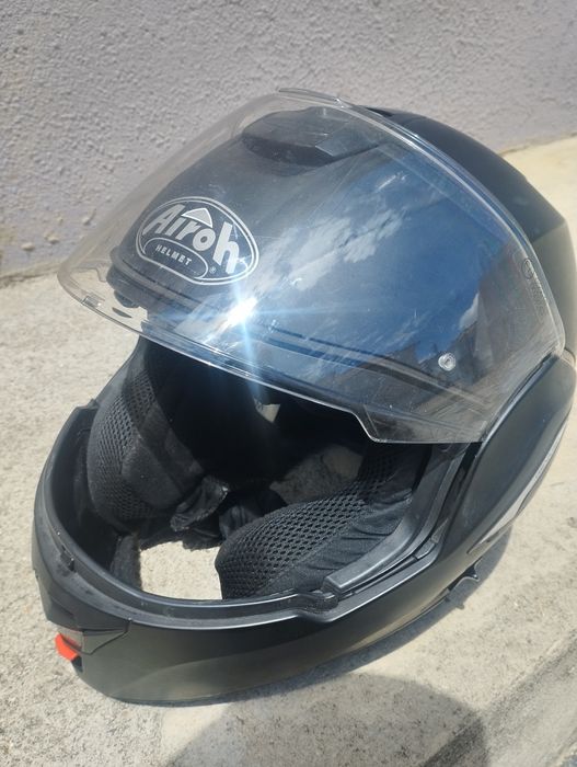 Capacete Airoh Tamanho M Semi-Novo