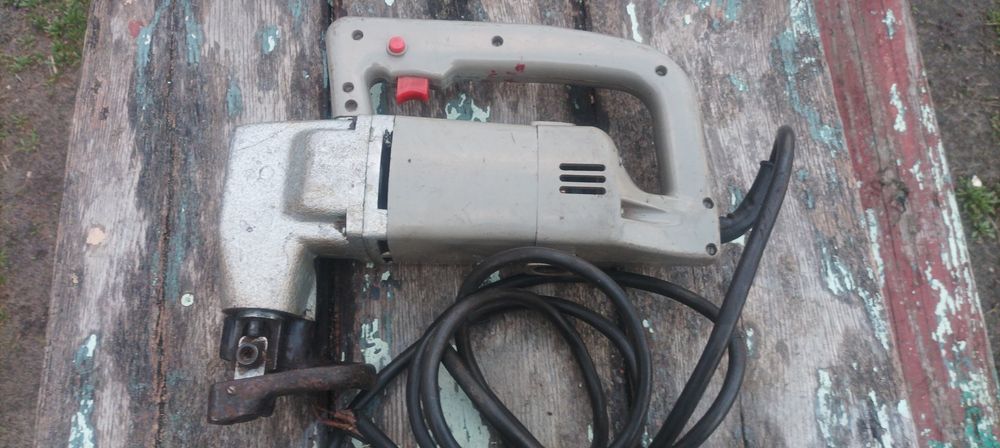 Ножиці по металу