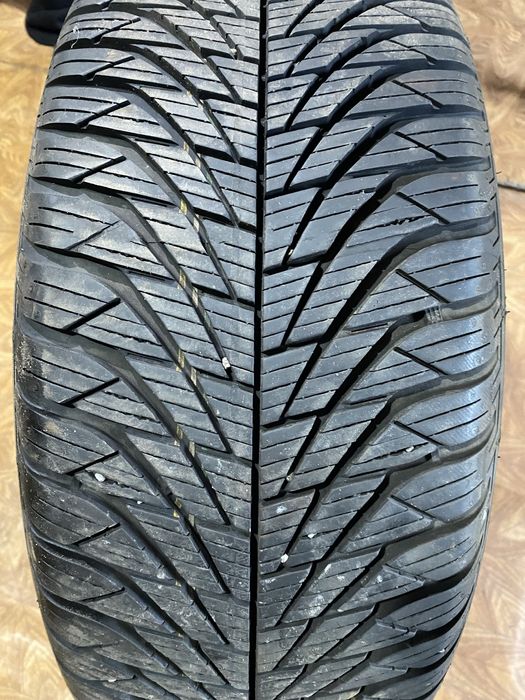 Комплект резини.