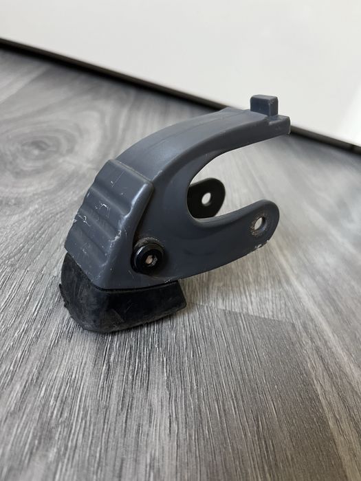 Гальмо для роликових ковзанів