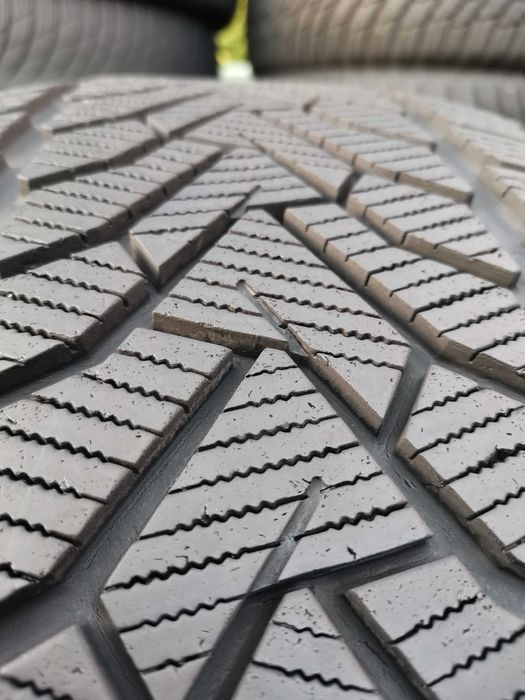 zima 245/45/18 Uniroyal WinterExpert XL 2szt
