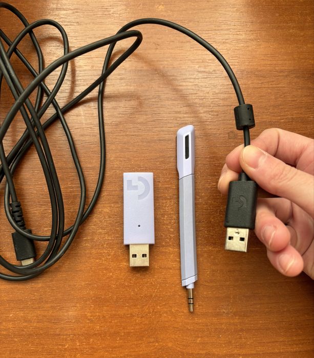 Навушники Logitech G733