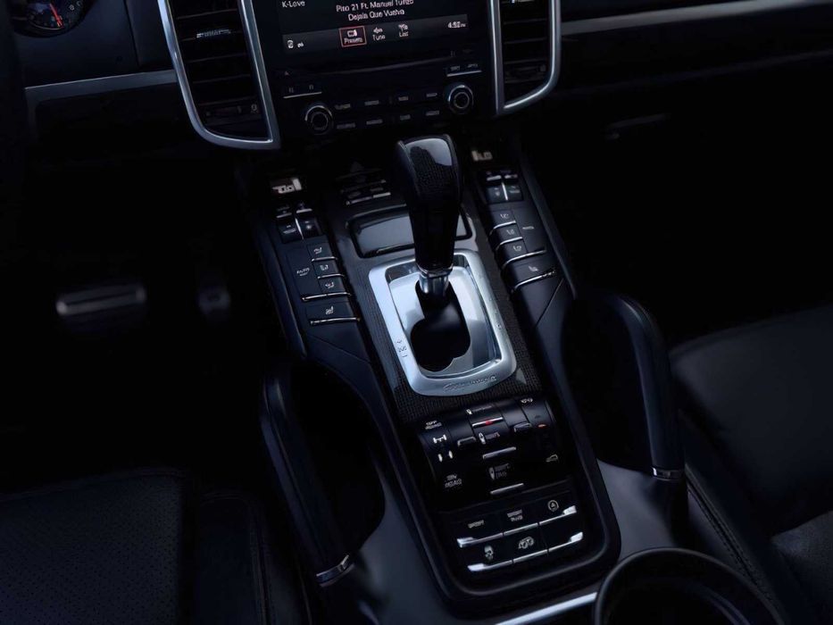 Porsche Cayenne      2017
