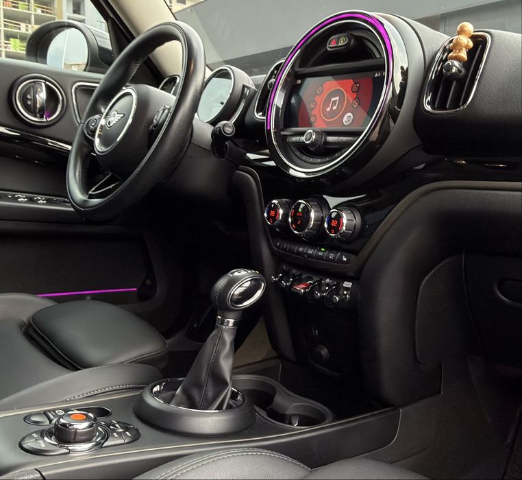 Продам MINI Countryman  Cooper D