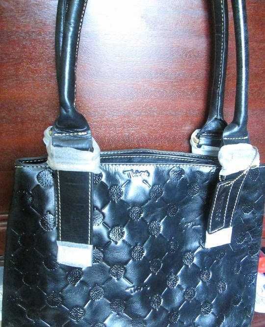 Nowa torebka skórzana   na A4  lakierowana  3 komory  wysyłka gratis