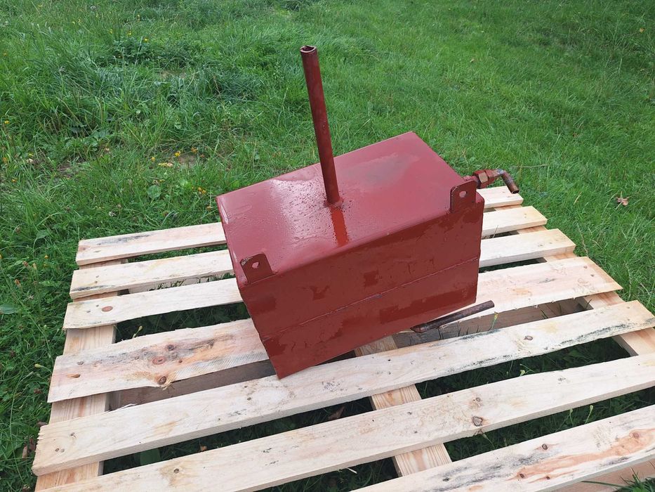 Naczynie przelewowe, wyrównawcze