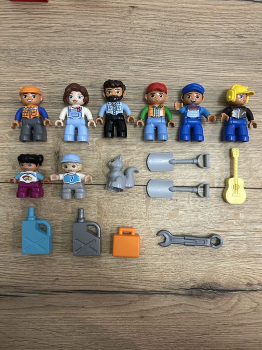 Lego duplo 10508 + 10874