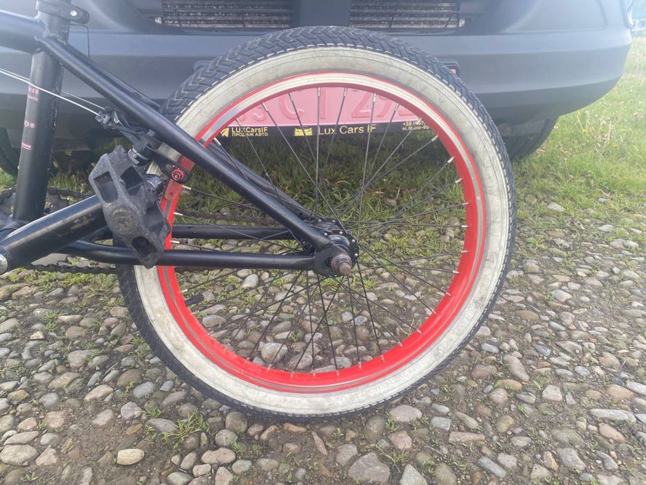 Велосипед BMX трюковий в ідеалі