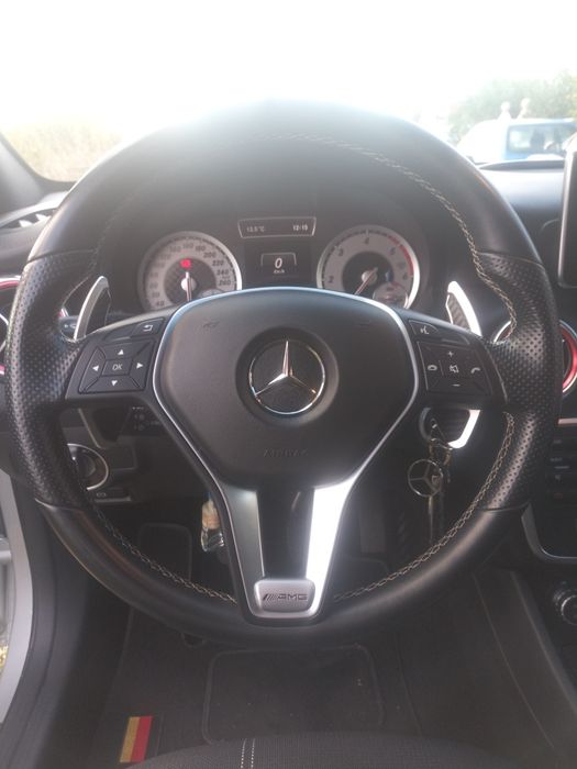 Emblemas volante mercedes AMG