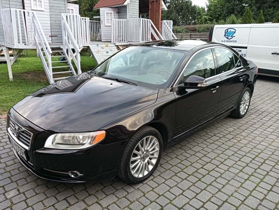 Volvo S80