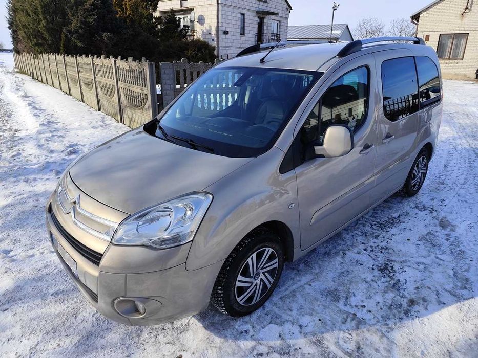 Citroen Berlingo - Niezawodny silnik 1.6 HDI-Super stan - Piękny kolor