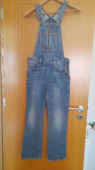 Jardineiras da Levi's