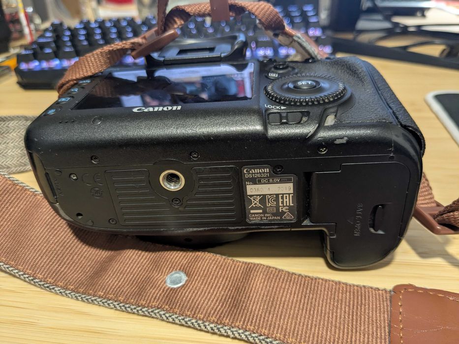 Kit Canon 5D mark III + EF 24 - 105 L Lens