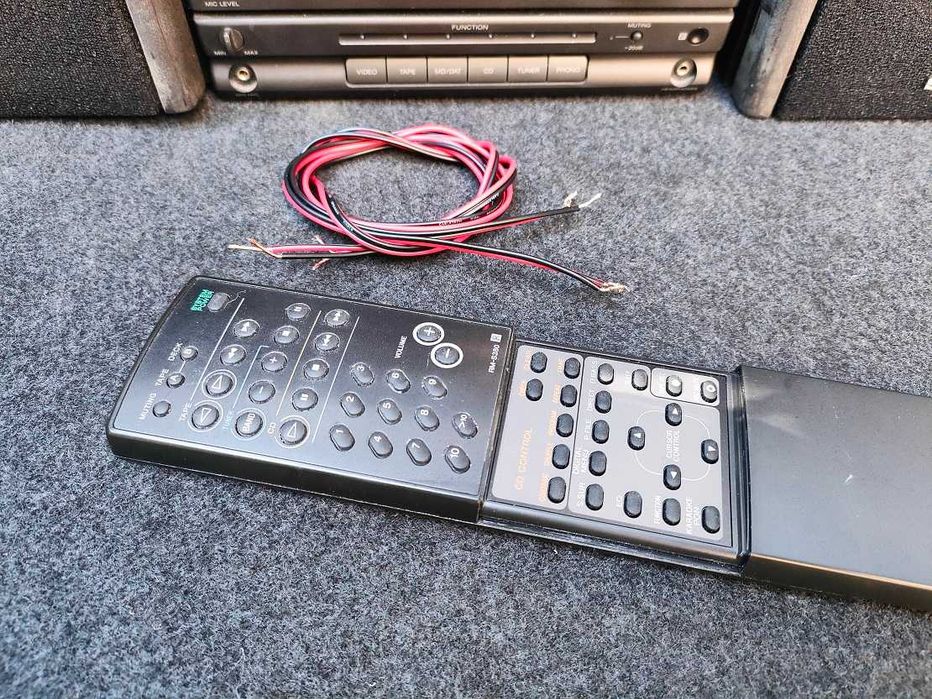 Mini wieża SONY MHC-3800 z kolumnami + pilot stan BDB