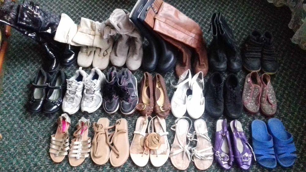 взуття для підлітка