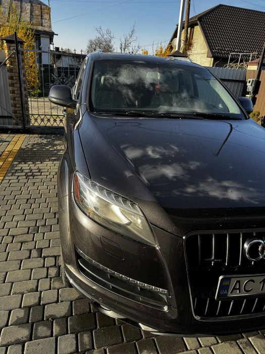 Продам Audi q7 3.0 tfsi