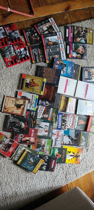 kolekcja filmów na płytach dvd