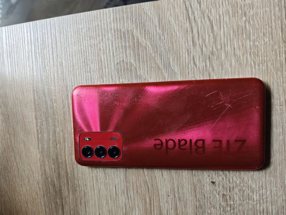 ZTE Blade V40 Vita 6/128GB Red