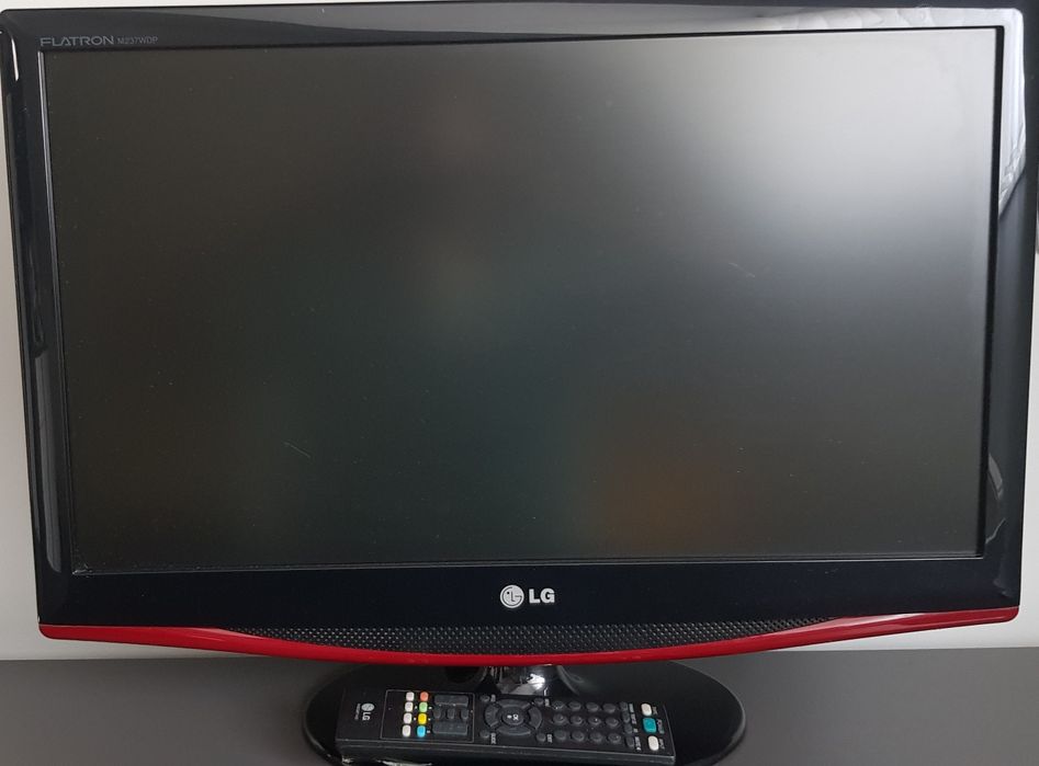 Sprzedam Monitor z funkcją tv