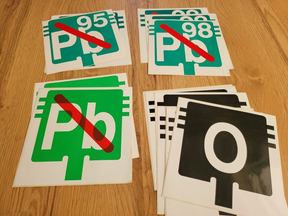 Nalepki CPN na dystrybutory - PRL  , oryginały.