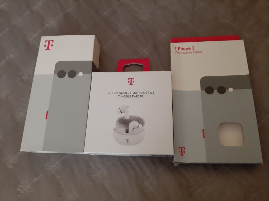 T Phone 3 NOWY  128GB RAM: 6GB na gwarancji + pokrowiec i słuchawki
