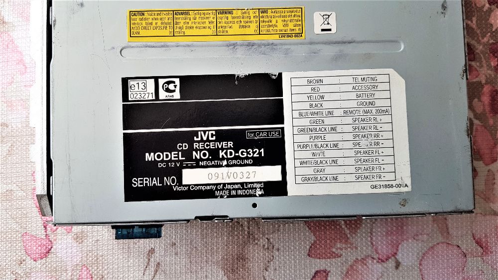 Radioodtwarzacz JVS KD-G321