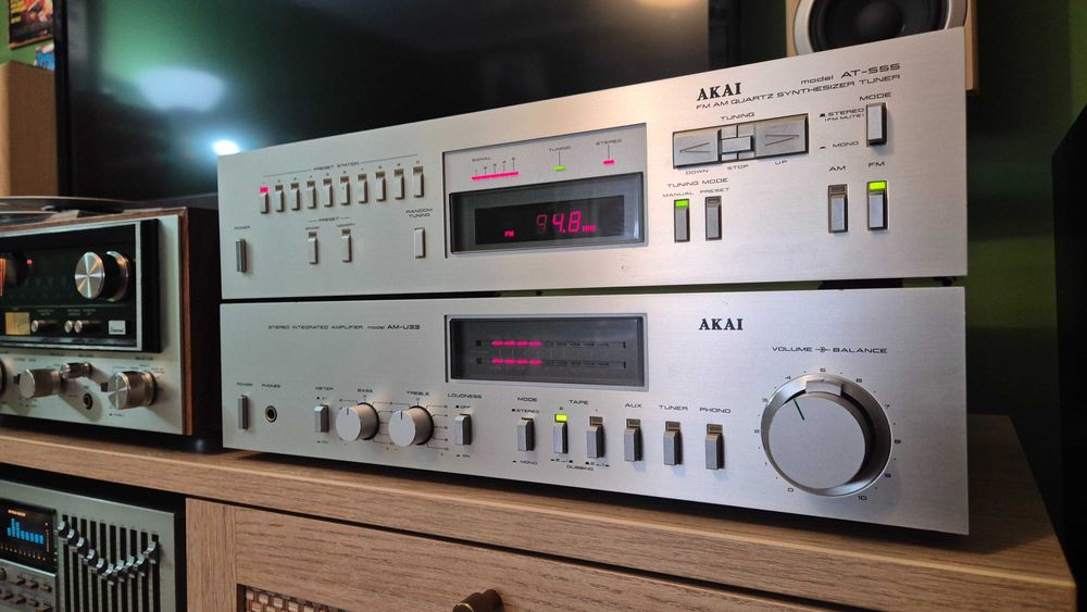 AKAI Zestaw vintage AM-U33 AT-S55 Piękne analogowe brzmienie