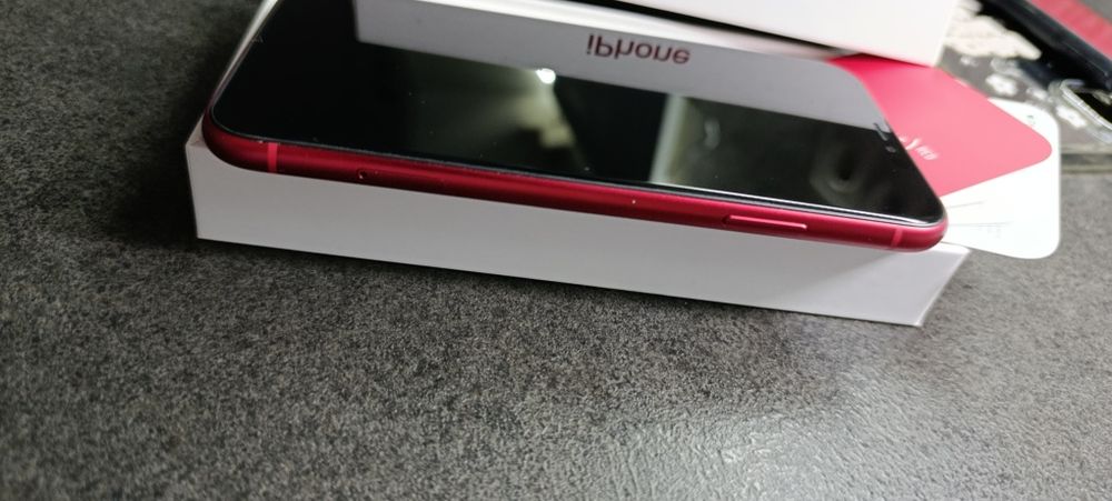 Айфон / iPhone 11 на 128Gb