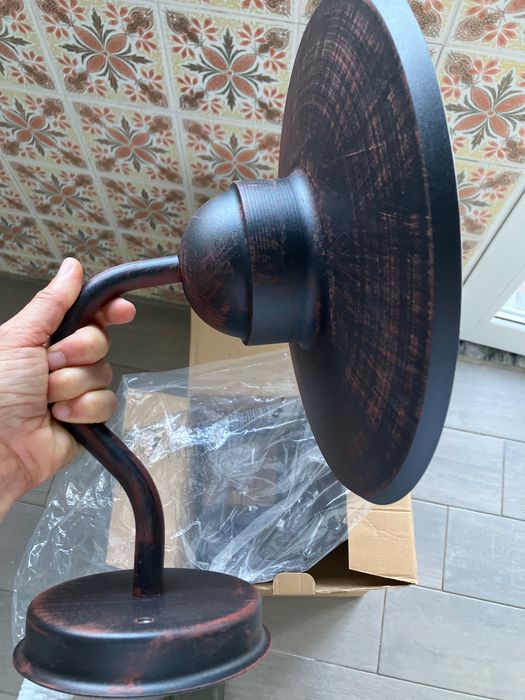 Candeeiro de parede para o exterior