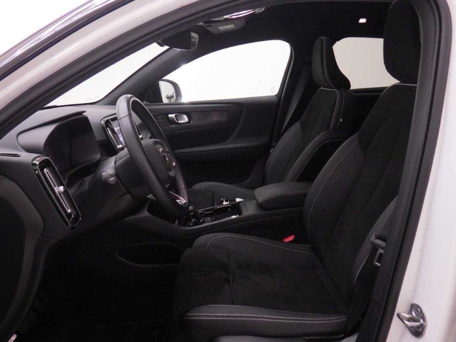 Volvo C40 75 KWH 409 CV Iva Dedutível