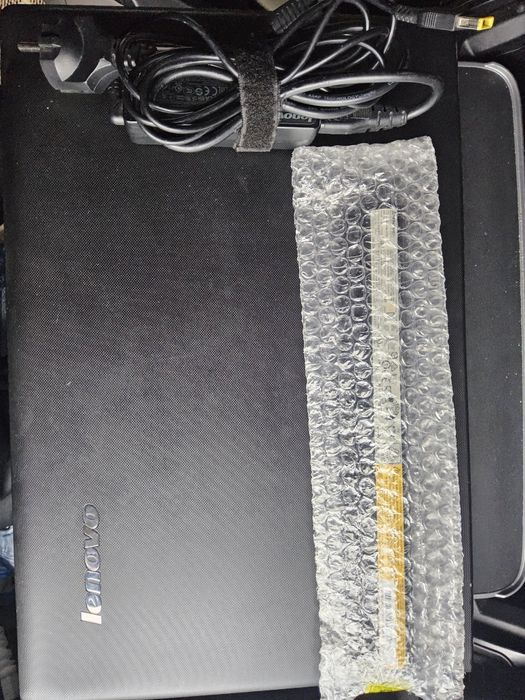 Lenovo G70‑80 • 17.3" • i3 • 8GB RAM • NVIDIA 920M (2GB)