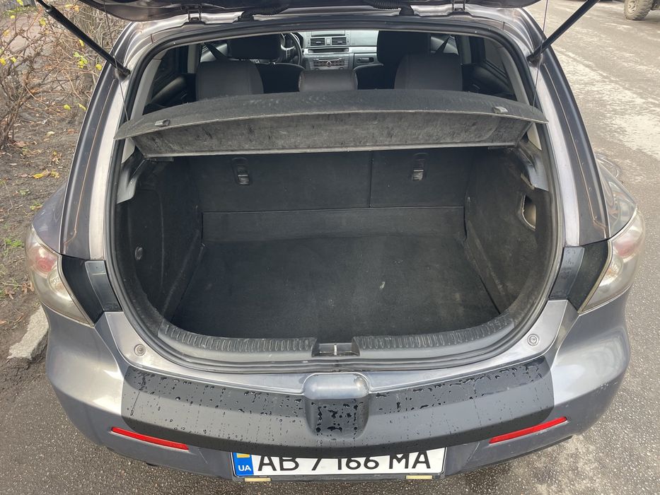 Продам Мазда 3  2.0 дизель