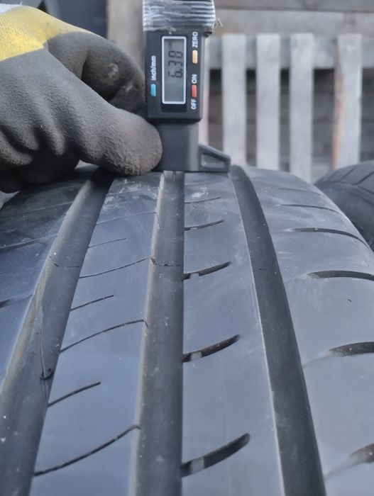 Шини б.в. 195/55/16 kumho літо 4 шт  ідеал