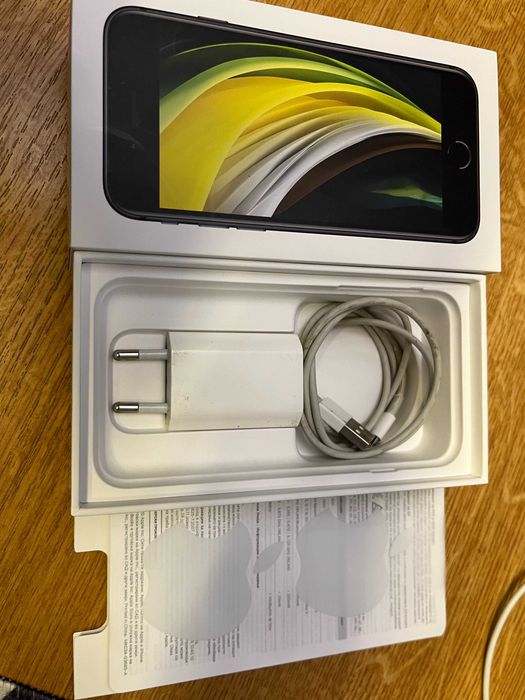 Telefon iPhone SE A2296