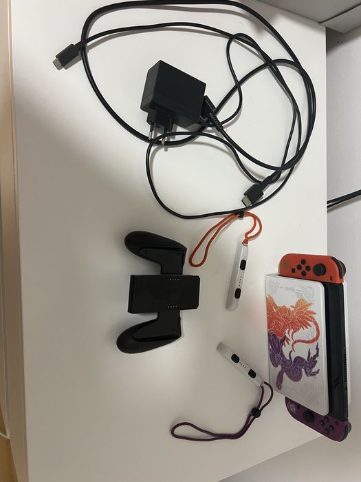 Nintendo switch OLED Versão Pokemon Scarlet e Violet