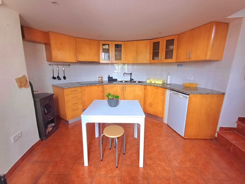 Arrenda-se Moinho de Vento Centenário. Luz, Água e Internet incluído