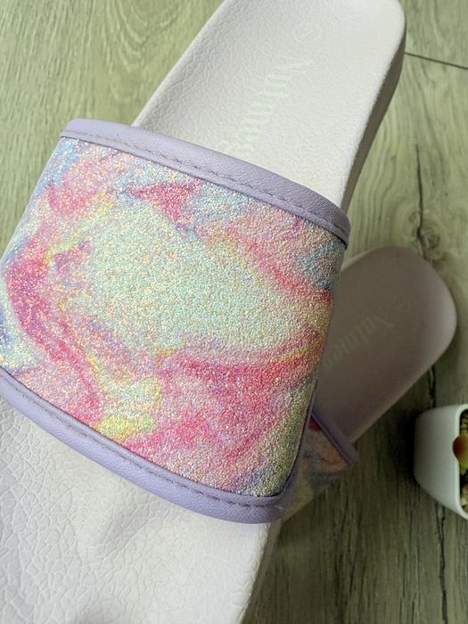 Шльопанці для дівчинки Nutmeg