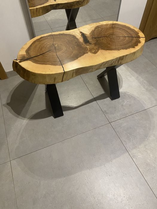 Stolik z plastra z żywicą-88/42cm