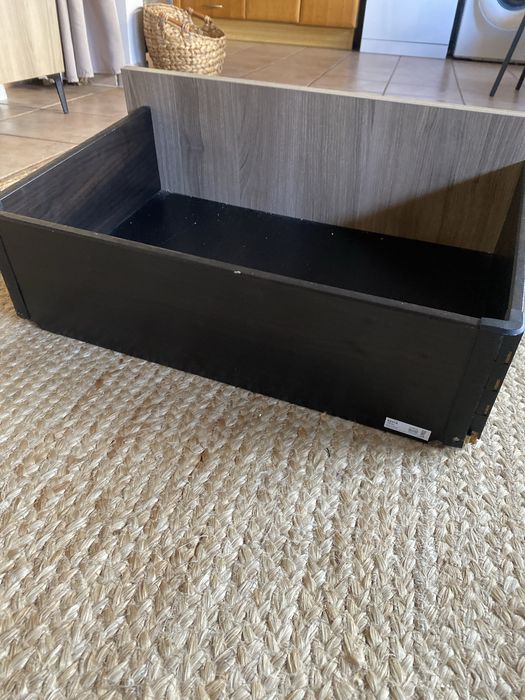 2 Gavetas e 2 portas gama Bestä ikea