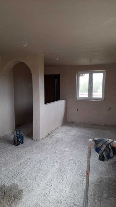 Tynki maszynowe.Gipsowe i cementowo-wapienne