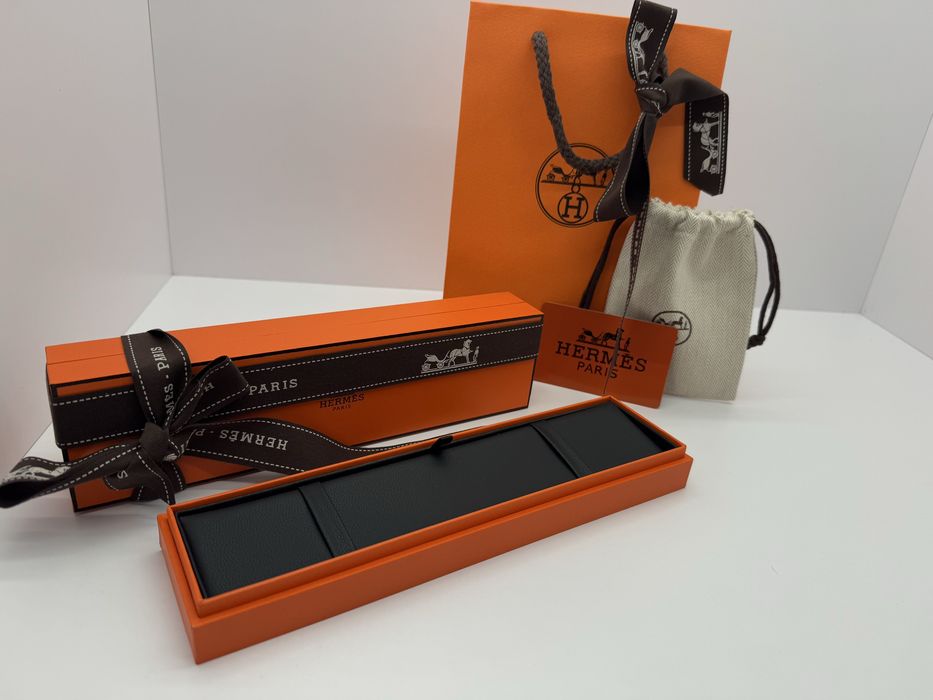 Упаковка Hermes для браслета.Новая