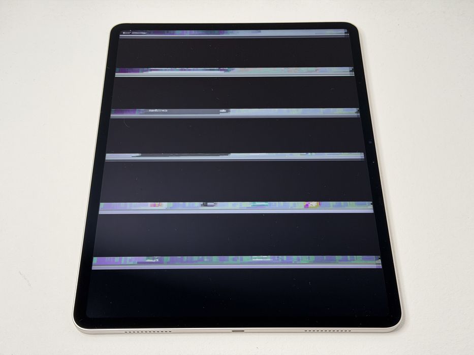 iPad Air 6 13 (A2898) - 256GB - Apple M2 - wada - faktura VAT 23%