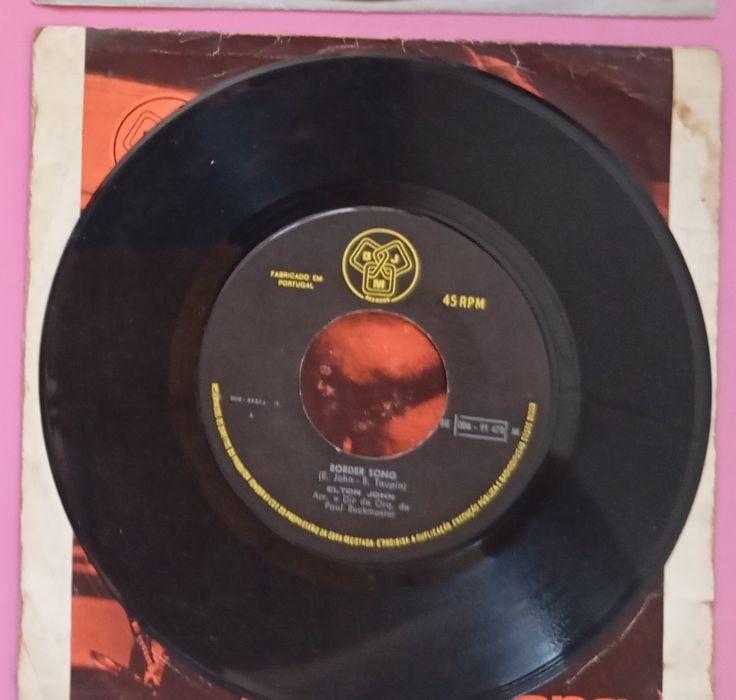 Discos de vinil Elton John 7".Leia descrição.
