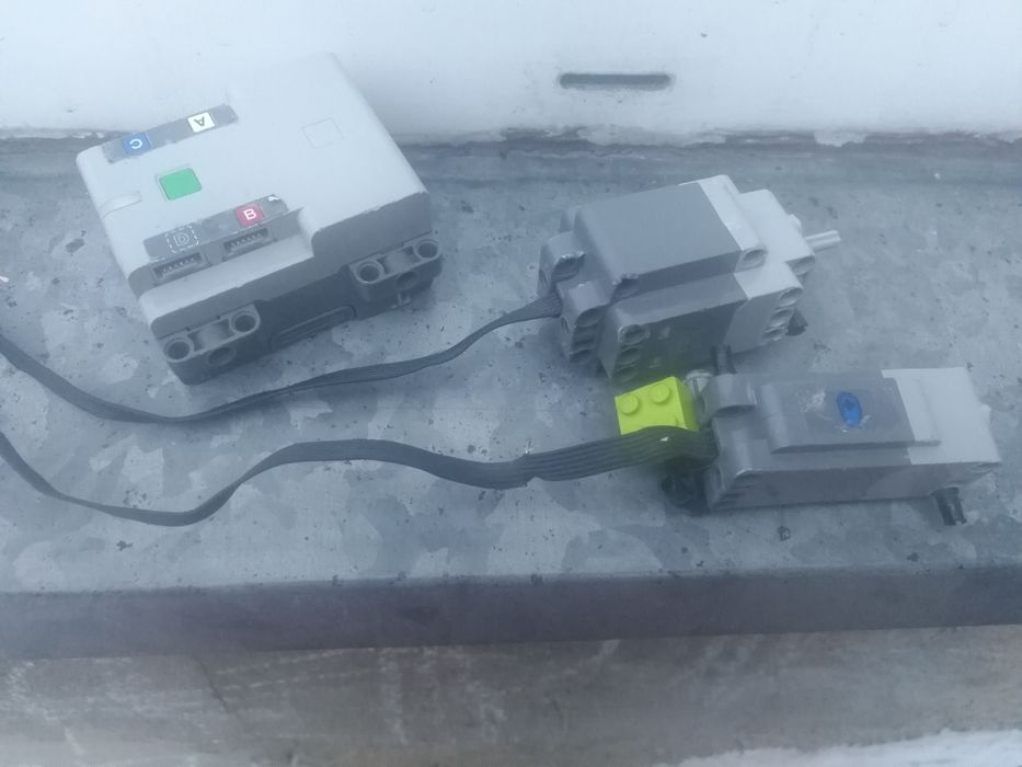Lego bluetooth hub powered UP silniki wysyłka Koło • OLX.pl