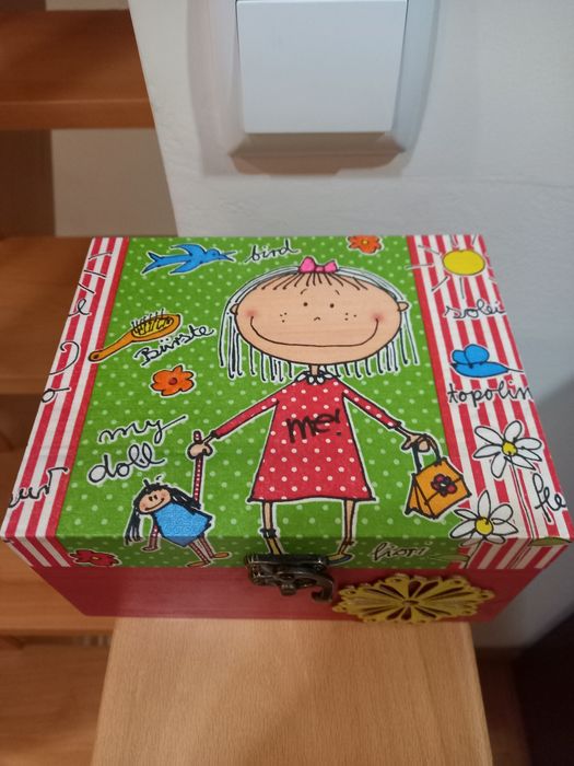 Caixinhas de madeira variadas64737906844547120