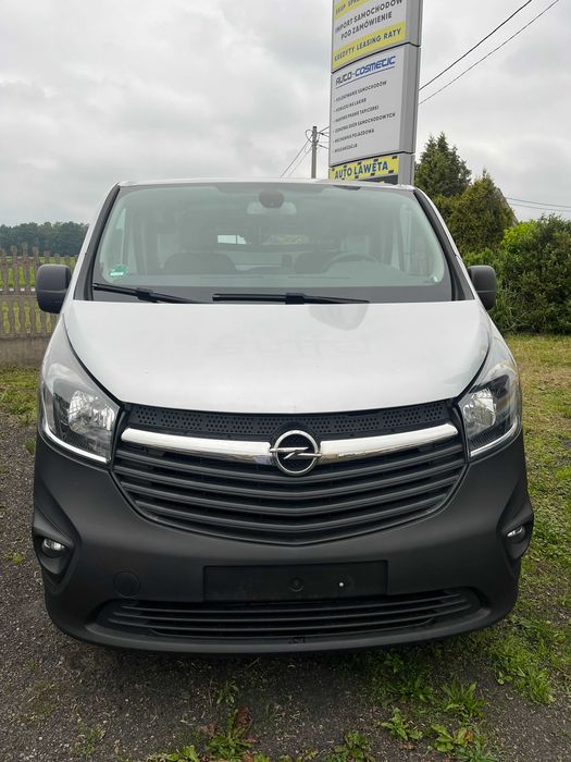 Kompletny Silnik Opel Vivaro 1.6 biturbo 120 km Renault Trafic DCI
